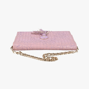 Pre-owned VERSACE Medusa quilted chain Pink Patent shoulderbag | stylenewstar