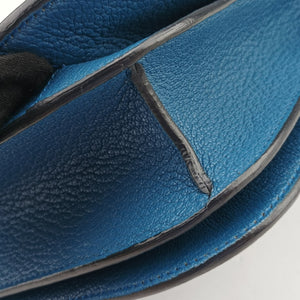 Secondhand Celine CLASSIC BOX Blue Leather shoulderbag | stylenewstar