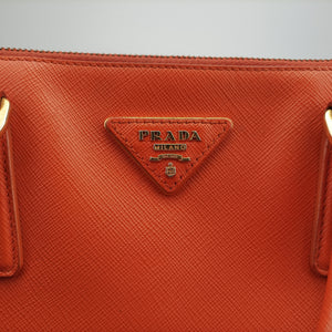 Pre-owned Prada Galleria Orange×red SAFFIANO Leather BN1844 shoulderbag | stylenewstar