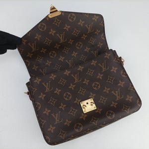 Pre-owned Louis Vuitton Pochette Metis MM Brown Monogram canvas M44875 shoulderbag | stylenewstar