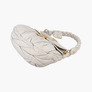 Secondhand Miu Miu Coffer Matelasse Grey Leather shoulderbag | stylenewstar