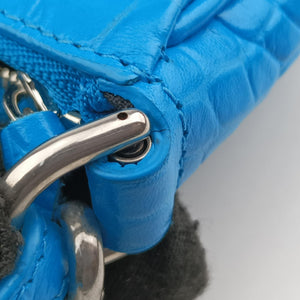 Pre-owned Balenciaga Le Cagole Mini Blue Leather 695814 shoulderbag | stylenewstar