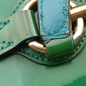 Pre-owned Gucci Bright Bit Green Patent Leather 319795 shoulderbag | stylenewstar