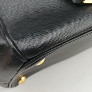 Secondhand Prada Galleria Black SAFFIANO Leather BN2274 shoulderbag | stylenewstar