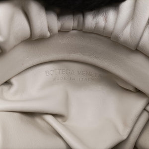 Pre-owned Bottega Veneta THE Chain Pouch White lambskin shoulderbag | stylenewstar