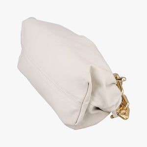 Pre-owned Bottega Veneta THE Chain Pouch White lambskin shoulderbag | stylenewstar