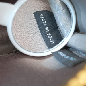Secondhand Miu Miu Beau Micro Grey Leather handbag | stylenewstar
