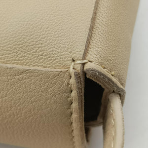 Secondhand Bottega Veneta candy cassette Beige lambskin shoulderbag | stylenewstar