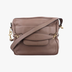 Pre-owned Loewe Messenger Brown Leather shoulderbag | stylenewstar