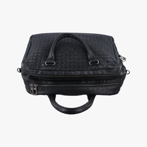 Pre-owned Bottega Veneta Intrecciato Black lambskin shoulderbag | stylenewstar