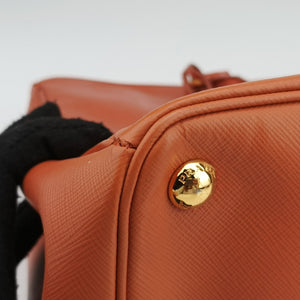 Secondhand Prada Galleria Orange SAFFIANO Leather BN1844 handbag | stylenewstar