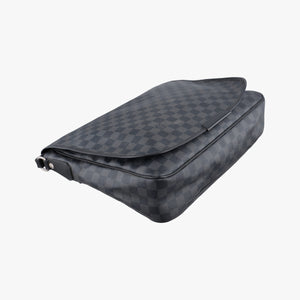 Secondhand Louis Vuitton DANIEL GM Noir Damier Graphite N58033 shoulderbag | stylenewstar