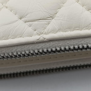 Pre-owned Chanel GABRIELLE White leather A94505 shoulderbag | stylenewstar