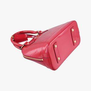 Pre-owned Louis Vuitton Alma BB pomme d'amour Vernis M90174 shoulderbag | stylenewstar