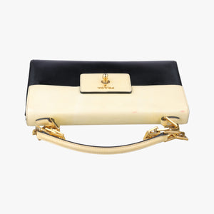 Vintage Prada Turn Lock Beige xBlack Patent Saffiano shoulderbag | stylenewstar