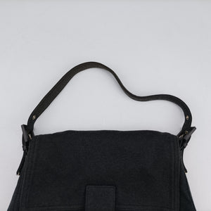 Pre-owned Fendi Mamma Baguette Grey Cotton 26325 shoulderbag | stylenewstar
