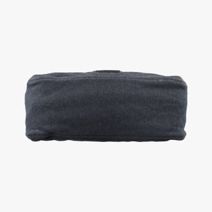 Pre-owned Fendi Mamma Baguette Grey Cotton 26325 shoulderbag | stylenewstar