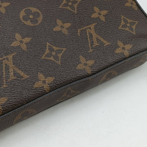 Vintage Louis Vuitton Pochette Felicie Brown Monogram Canvas M61276 shoulderbag | stylenewstar