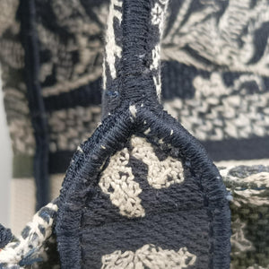 Vintage Christian Dior Book Tote Navy Jacquard handbag | stylenewstar