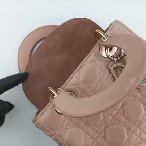 Pre-owned Christian Dior Lady Dior Pink Satin handbag | stylenewstar