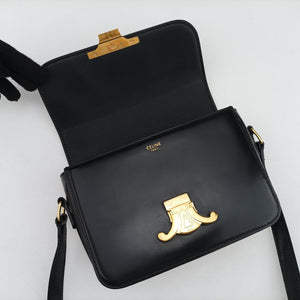Pre-owned Celine Triomphe Black Leather shoulderbag | stylenewstar