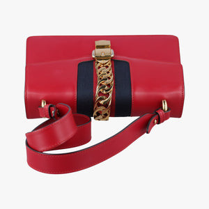 Pre-owned Gucci Sylvie Red Leather 421882 shoulderbag | stylenewstar