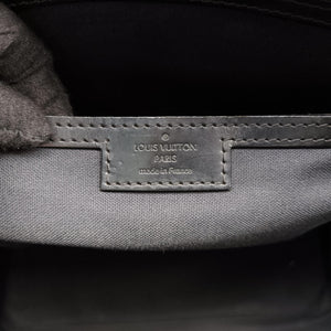 Pre-owned Louis Vuitton Tadao Noir Damier Graphite N51192 shoulderbag | stylenewstar