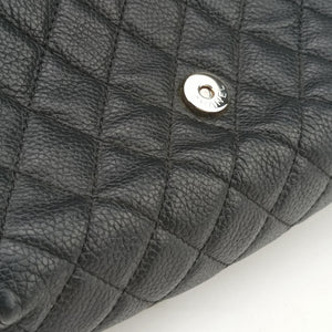 Secondhand Chanel Matelasse 2.55 Black pebbled U48753 bum bag/waist bag | stylenewstar