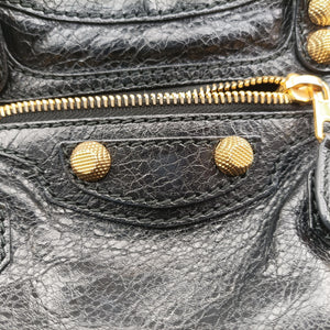 Secondhand Balenciaga Classic City Mini Black lambskin shoulderbag | stylenewstar