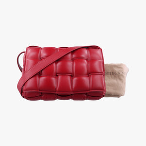 Secondhand Bottega Veneta Padded CASSETTE Red lambskin shoulderbag | stylenewstar
