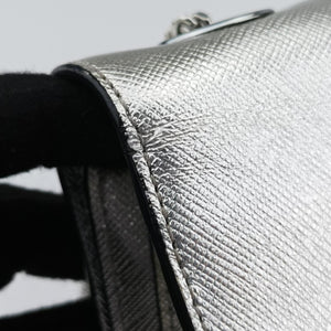 Pre-owned VERSUS Lion Head Silver Saffiano Leather shoulderbag | stylenewstar