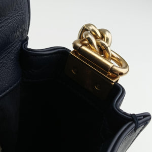 Vintage Chanel BOY CHANEL Navy Leather A90183 shoulderbag | stylenewstar