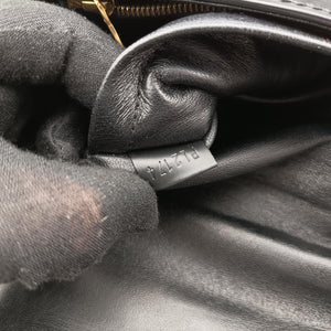 Pre-owned Louis Vuitton Pochette Flap Malletage Red × Black Leather shoulderbag | stylenewstar