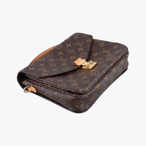 Pre-owned Louis Vuitton Pochette Metis MM Brown Monogram Canvas M44875 shoulderbag | stylenewstar