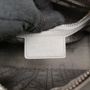 Pre-owned Christian Dior Lady Dior Silver lambskin shoulderbag | stylenewstar