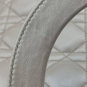 Pre-owned Christian Dior Lady Dior Silver lambskin shoulderbag | stylenewstar