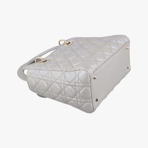 Pre-owned Christian Dior Lady Dior Silver lambskin shoulderbag | stylenewstar