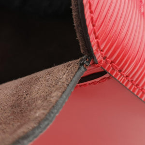 Pre-owned Louis Vuitton LUNA Rouge Epi M42675 shoulderbag | stylenewstar