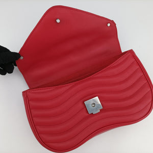 Pre-owned Louis Vuitton NEW WAVE Chain MM Ecarlate Leather M51943 shoulderbag | stylenewstar