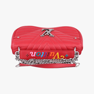 Pre-owned Louis Vuitton NEW WAVE Chain MM Ecarlate Leather M51943 shoulderbag | stylenewstar