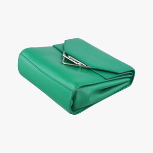 Secondhand Bottega Veneta The Clip Green Leather shoulderbag | stylenewstar