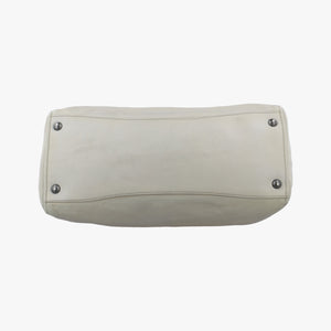 Pre-owned Prada 三角ロゴ Grey Nappa Leather shoulderbag | stylenewstar