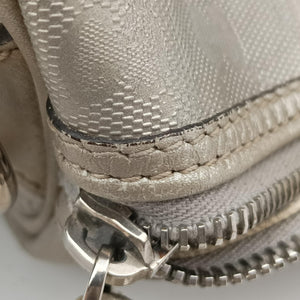 Vintage Gucci GG plus Spring Joy GG Supreme Silver PVC coated canvas 203696 bostonbag | stylenewstar