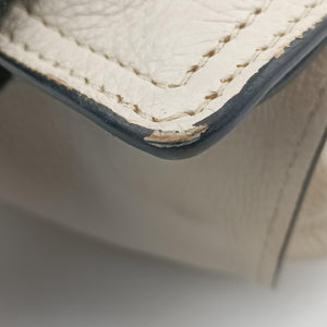 Vintage Prada Etiquette White leather 1BG122 shoulderbag | stylenewstar