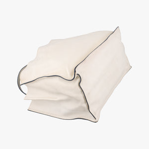 Vintage Prada Etiquette White leather 1BG122 shoulderbag | stylenewstar