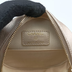 Pre-owned Chanel CHANEL 19 Round Golden lambskin AP0945 shoulderbag | stylenewstar