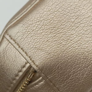 Pre-owned Chanel CHANEL 19 Round Golden lambskin AP0945 shoulderbag | stylenewstar