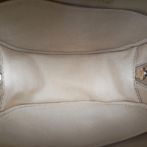 Pre-owned Chanel CHANEL 19 Round Golden lambskin AP0945 shoulderbag | stylenewstar