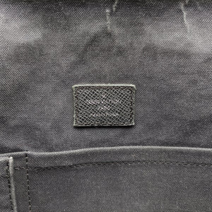 Pre-owned Louis Vuitton ANDREI ARDOISE Taiga M32482 shoulderbag | stylenewstar