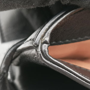 Pre-owned Gucci Broadway Tiger Head Black Leather 453777 shoulderbag | stylenewstar